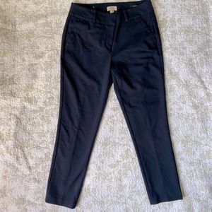 LOFT CURVY SKINNY ANKLE PANTS NAVY SIZE 8